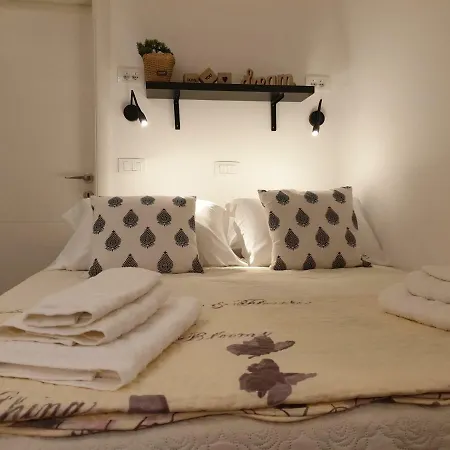 Guest house Sea Star Tribunj (Sibenik-Knin)