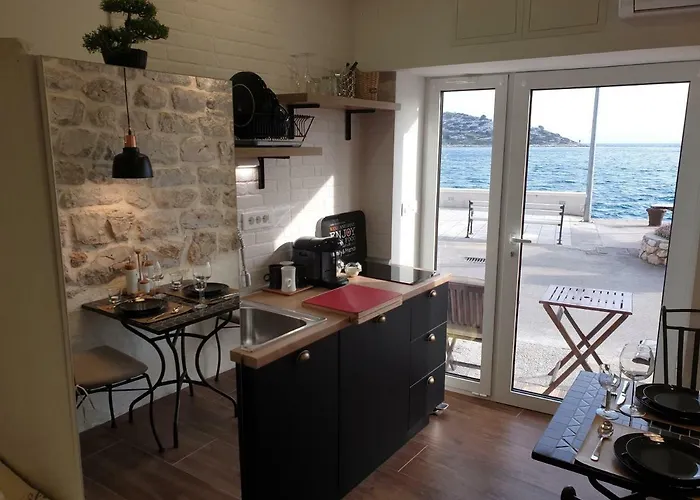 Sea Star Pensjonat Tribalj