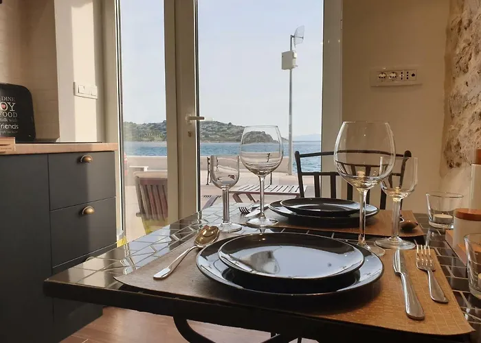 Pensjonat Sea Star Tribalj